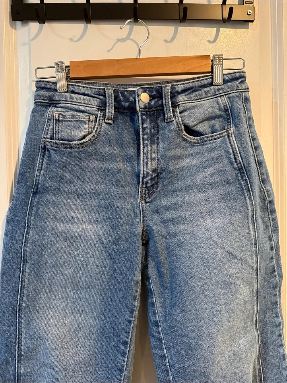 Vici Blue Barrel Jeans